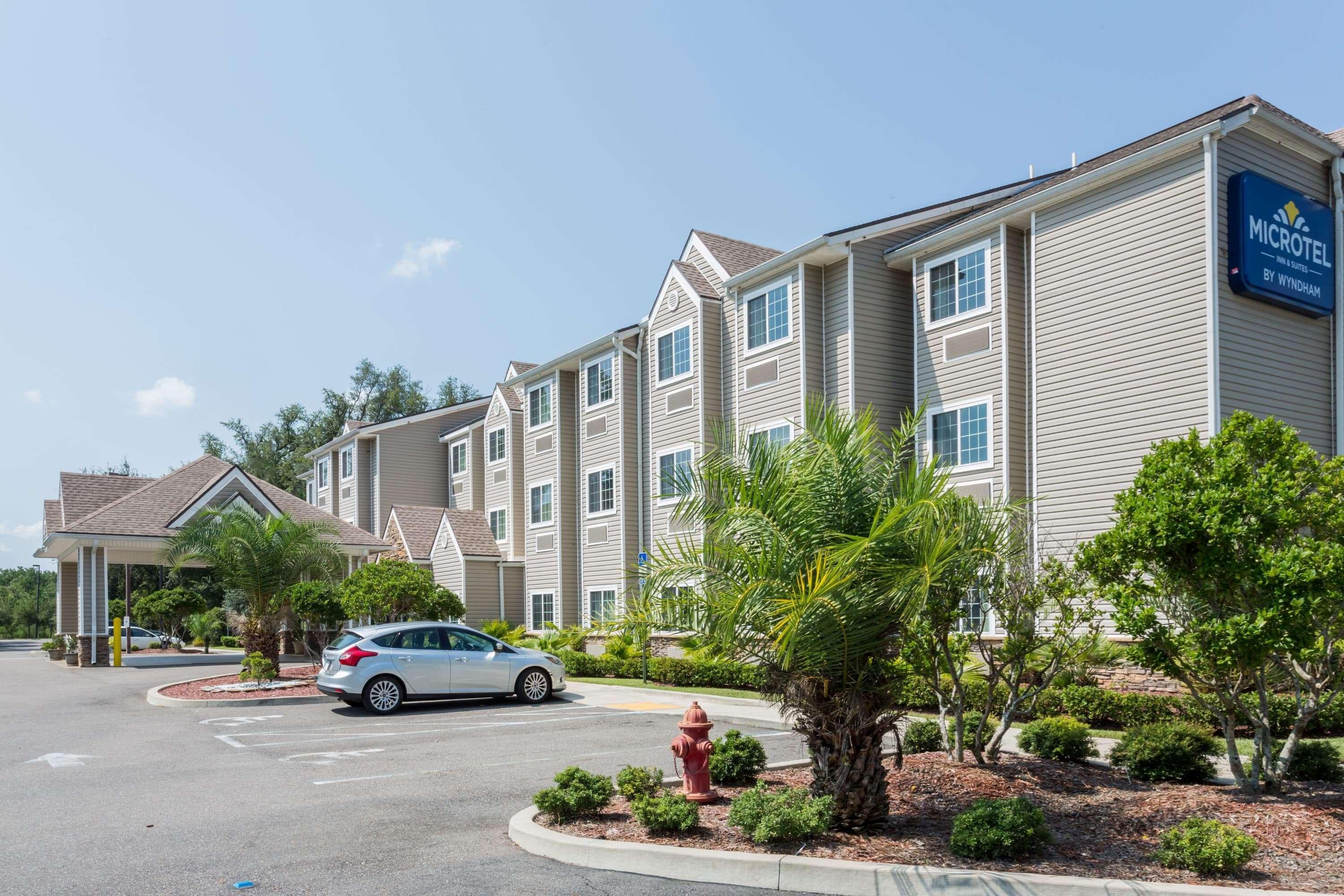 Microtel Inn & Suites By Wyndham Jacksonville Airport Экстерьер фото